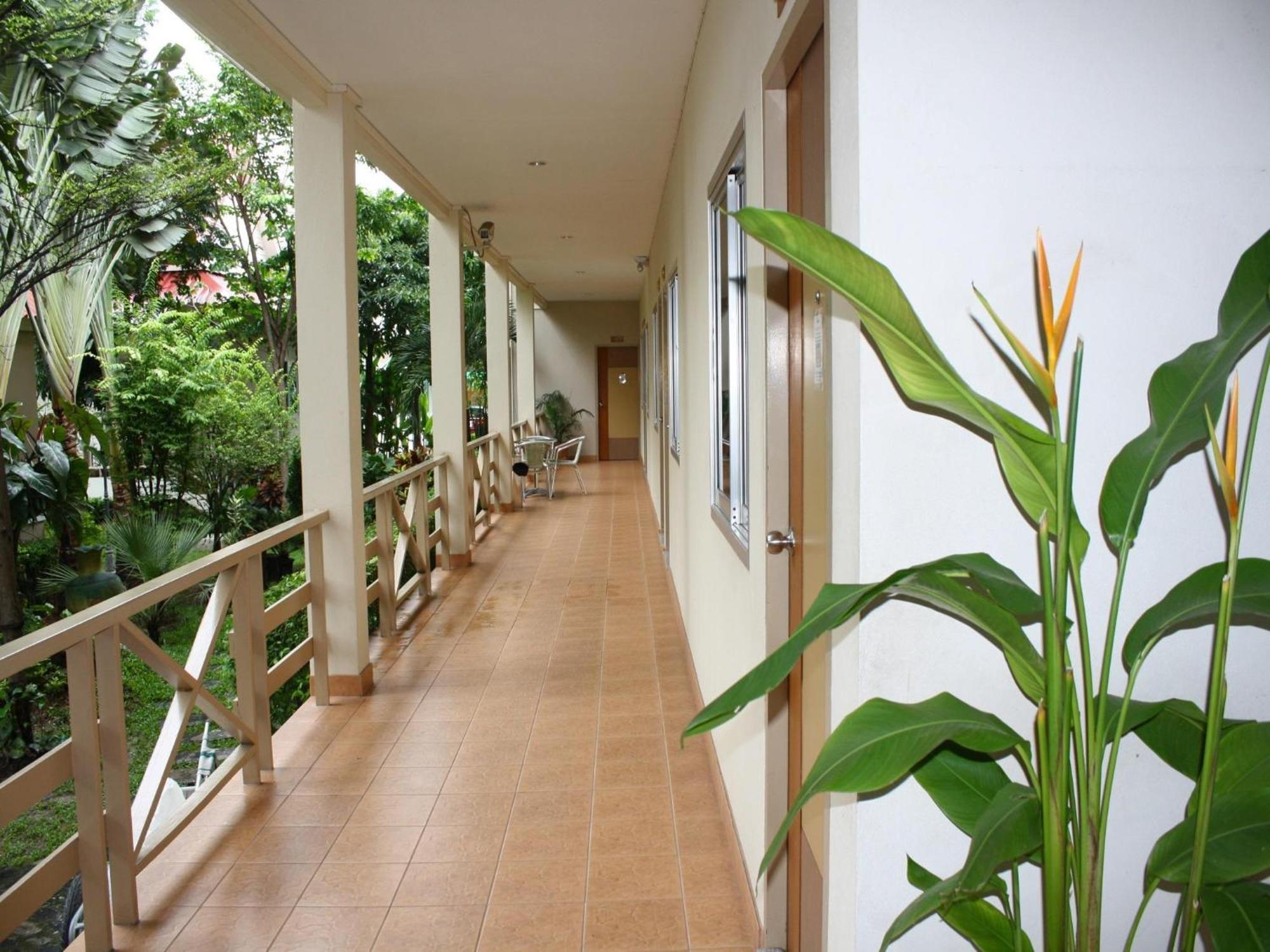 Tonwa Resort Hotel Khon Kaen Exterior foto