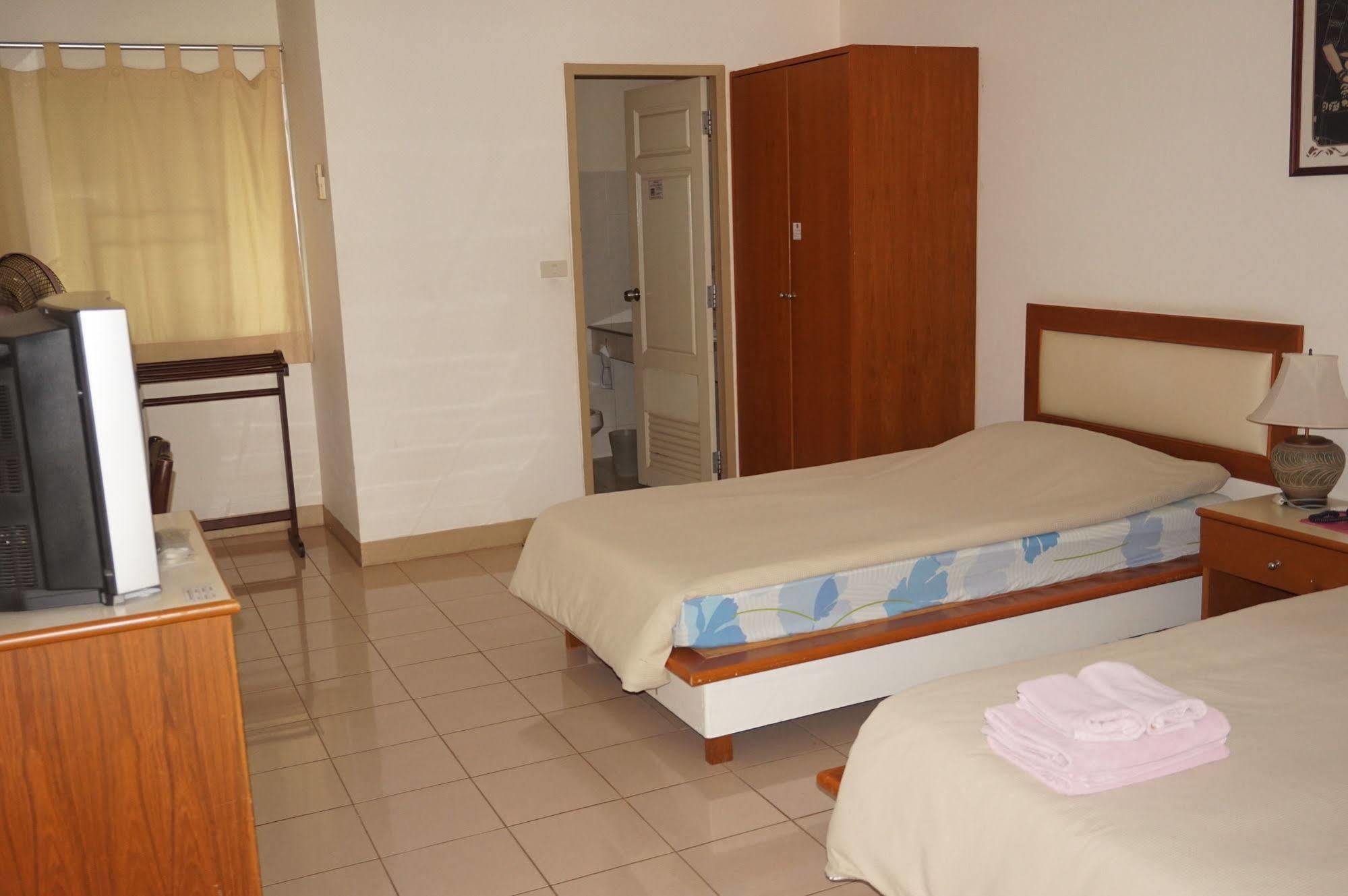 Tonwa Resort Hotel Khon Kaen Exterior foto