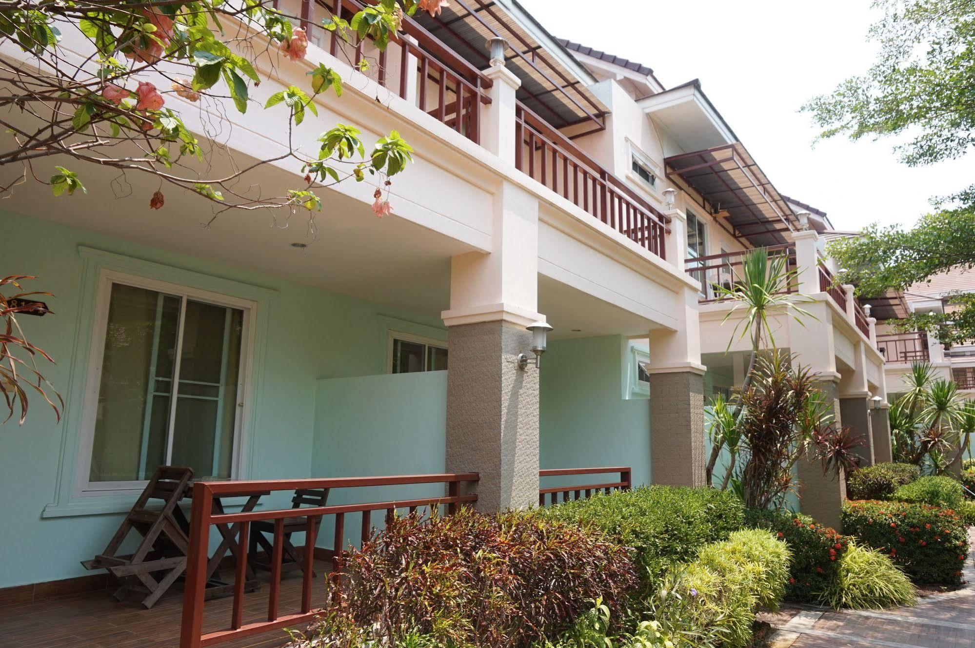 Tonwa Resort Hotel Khon Kaen Exterior foto
